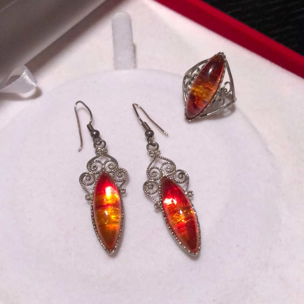 Amber earrings and amber ring set
